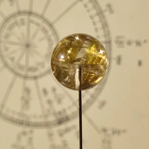 Pierre symbolique et carte du ciel - Fusion de la matière et du cosmos dans la création d’un Sympan