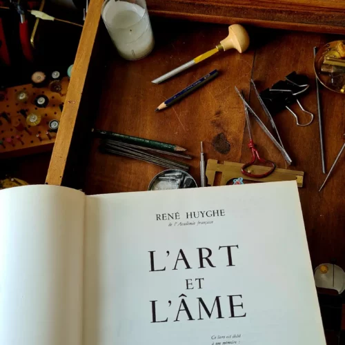Carte du ciel astrologique, livre L’art et l’âme, création sur-mesure Sympan par Caroline Thiébot