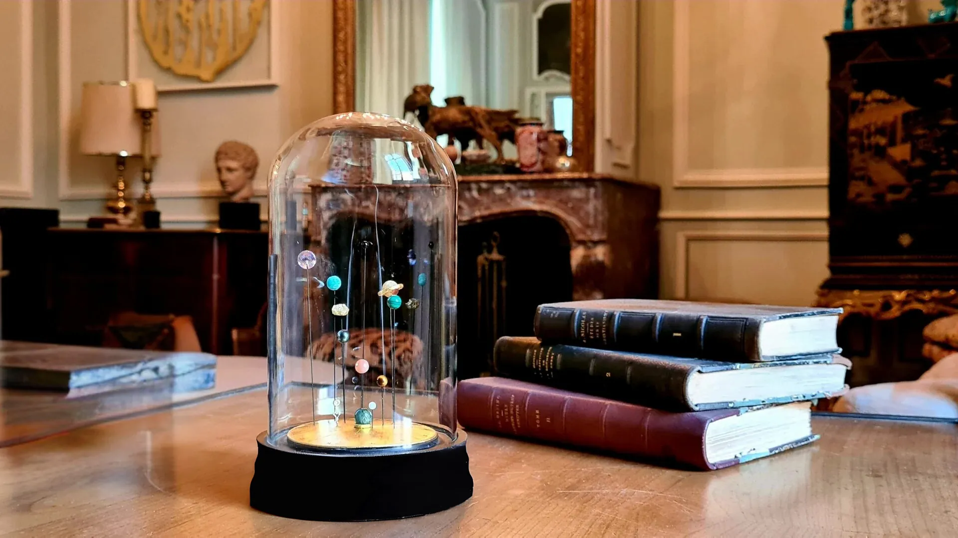 Cadeau de serment notaire : une œuvre d’art céleste sur-mesure